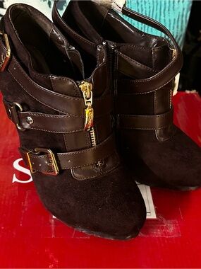 Guess Dark Brown Suede & Leather Heeled Ankle Boots with Gold Hardware